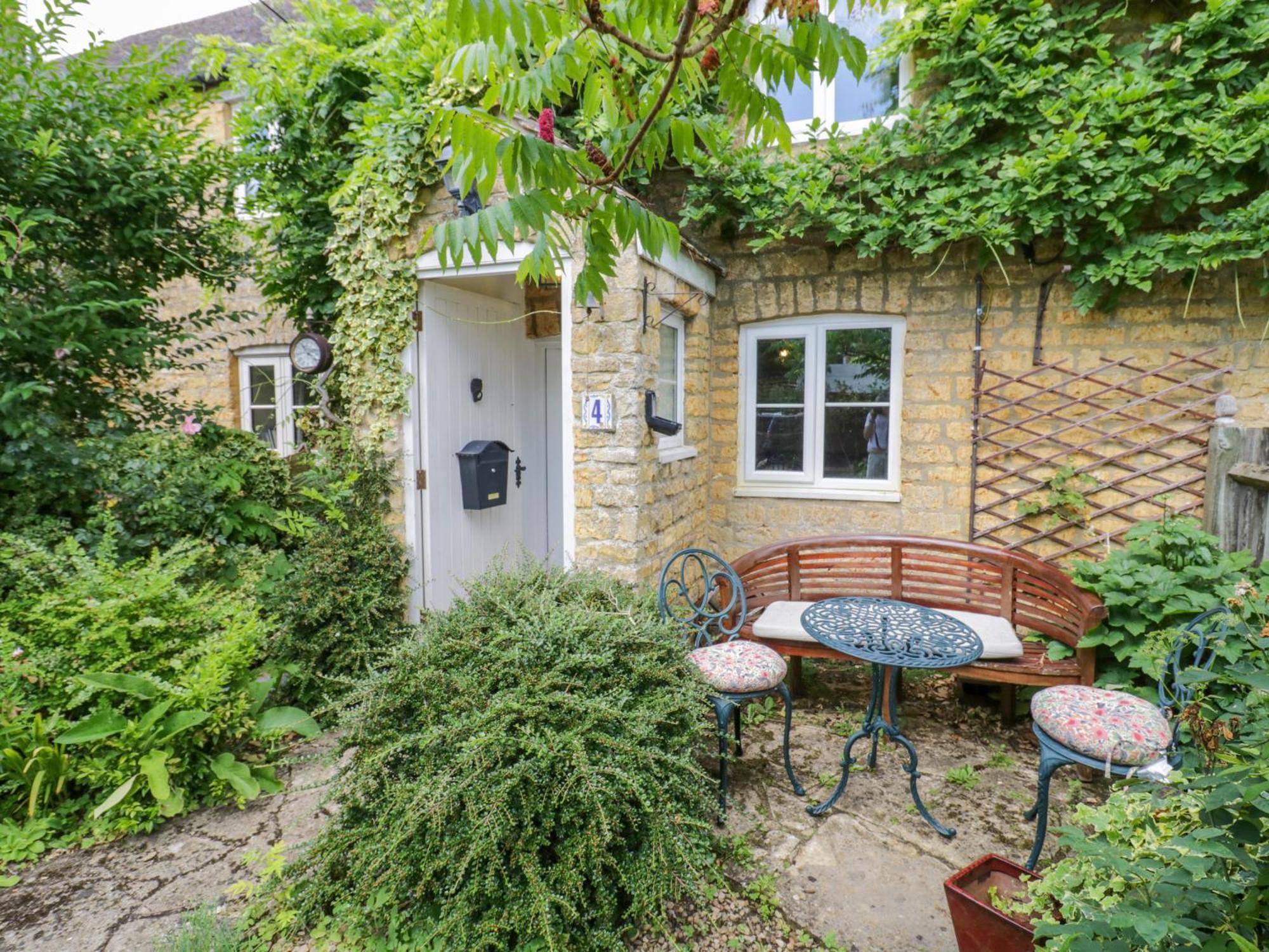 4 Lansdown Cottages Cheltenham Exterior photo